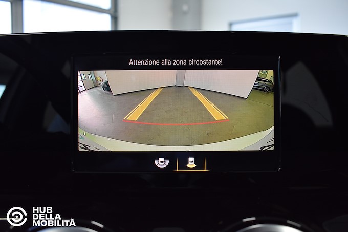 MERCEDES-BENZ B 180 d Automatic Sport